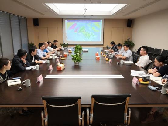 普陀區(qū)委副書(shū)記、六橫管委會(huì)副書(shū)記、主任徐煒波一行來(lái)我院考察工作